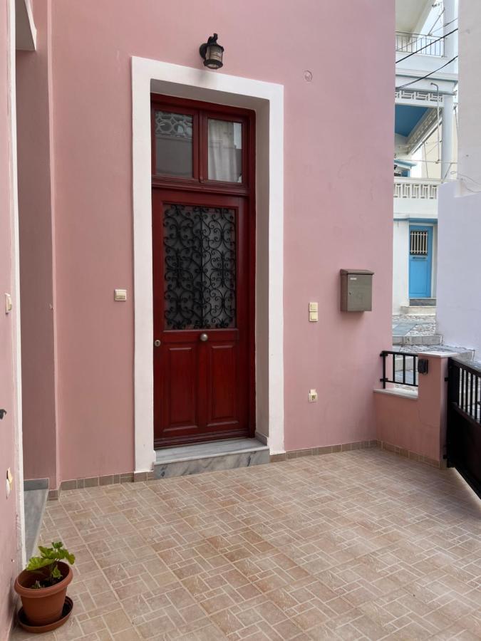 Ermoupoli, Syros City Apartments Екстер'єр фото