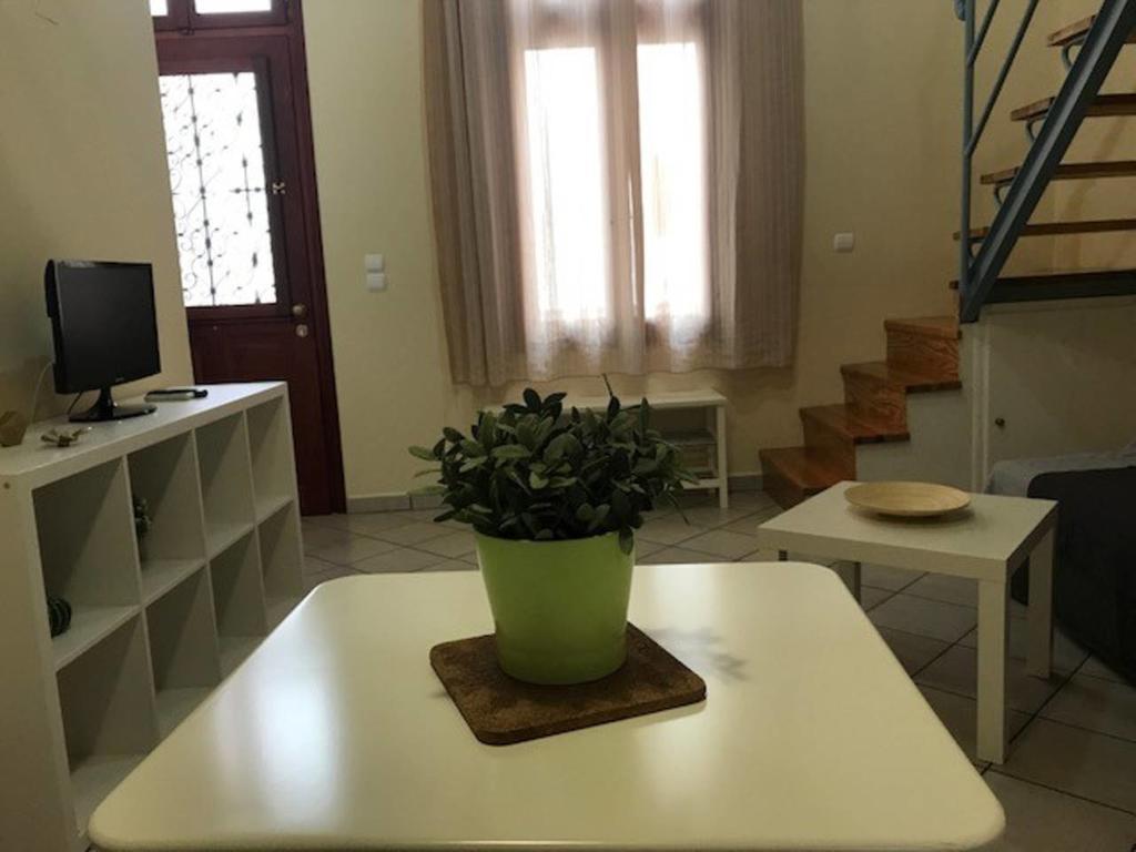 Ermoupoli, Syros City Apartments Екстер'єр фото