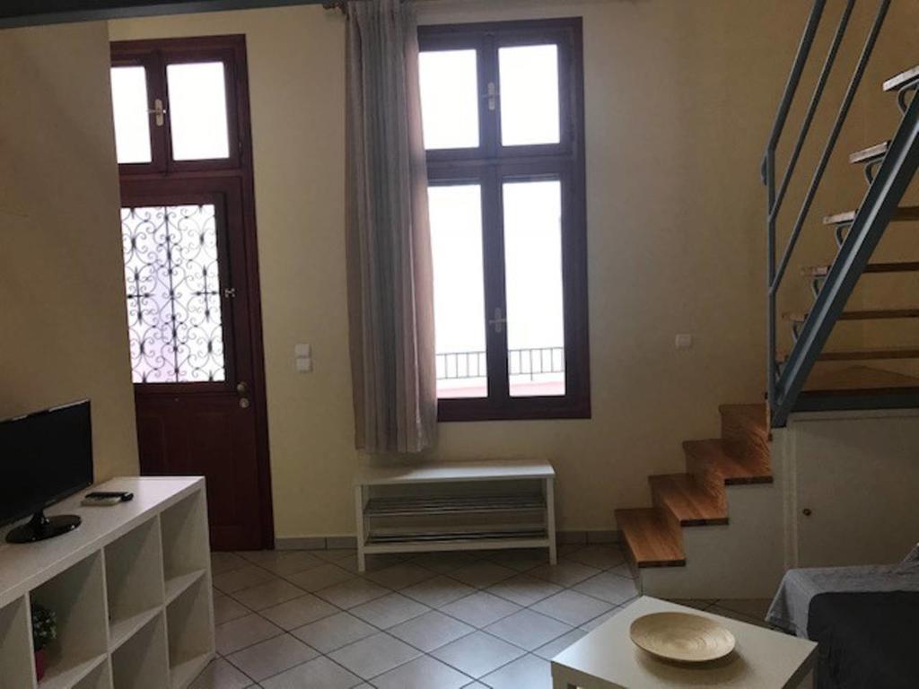 Ermoupoli, Syros City Apartments Екстер'єр фото